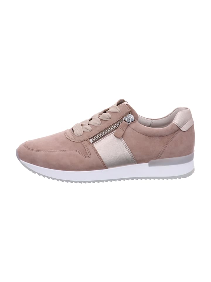 Sportliche Schnürschuhe in Braun