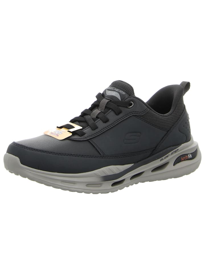 Sneaker in schwarz
