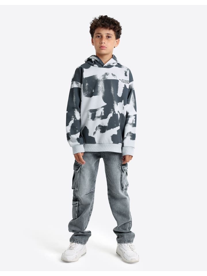 Sweatshirt in Hellgrau Weiss