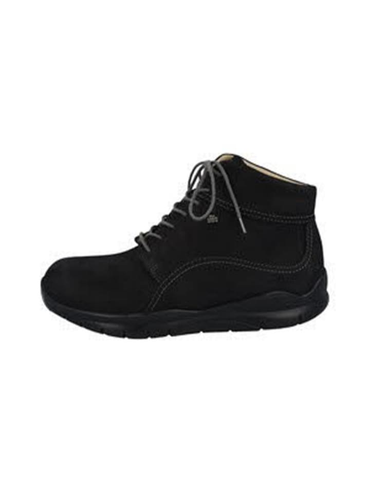 Schnürschuh in black
