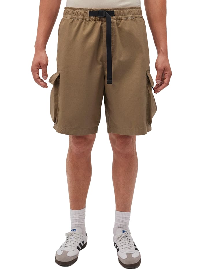 Legere Cargo Shorts mit elastischem Bund und Bindeband in Grün