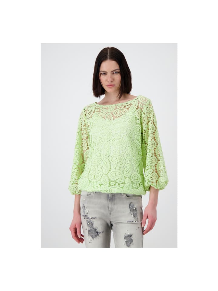 Pullover in pastell green