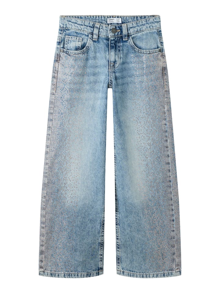 Jeans in Medium Blue Denim