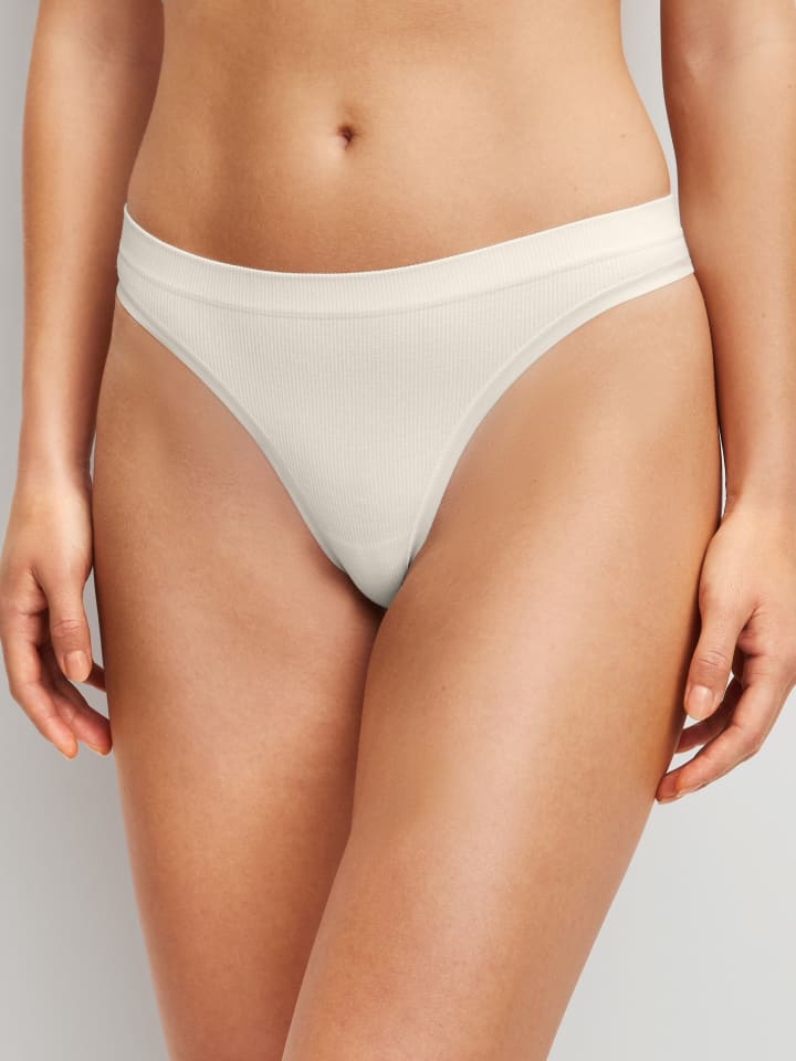 String in star white