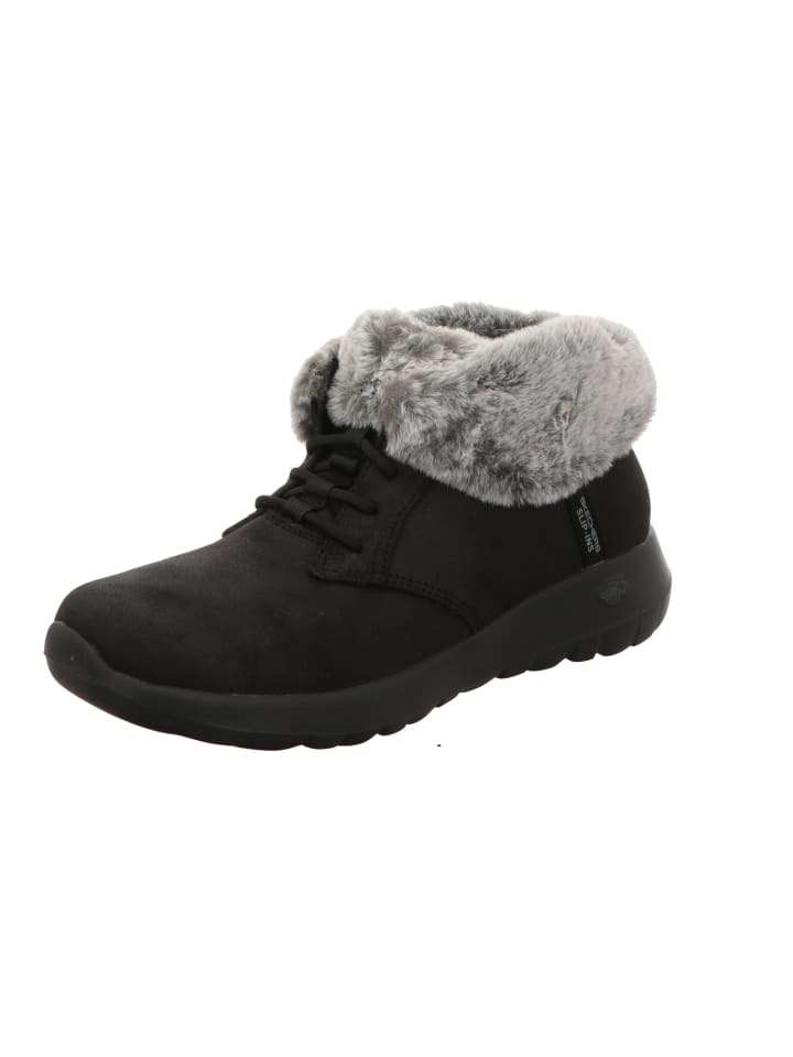 Schnürstiefel in schwarz