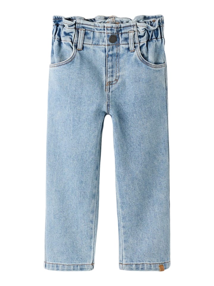 Jeans in Medium Blue Denim