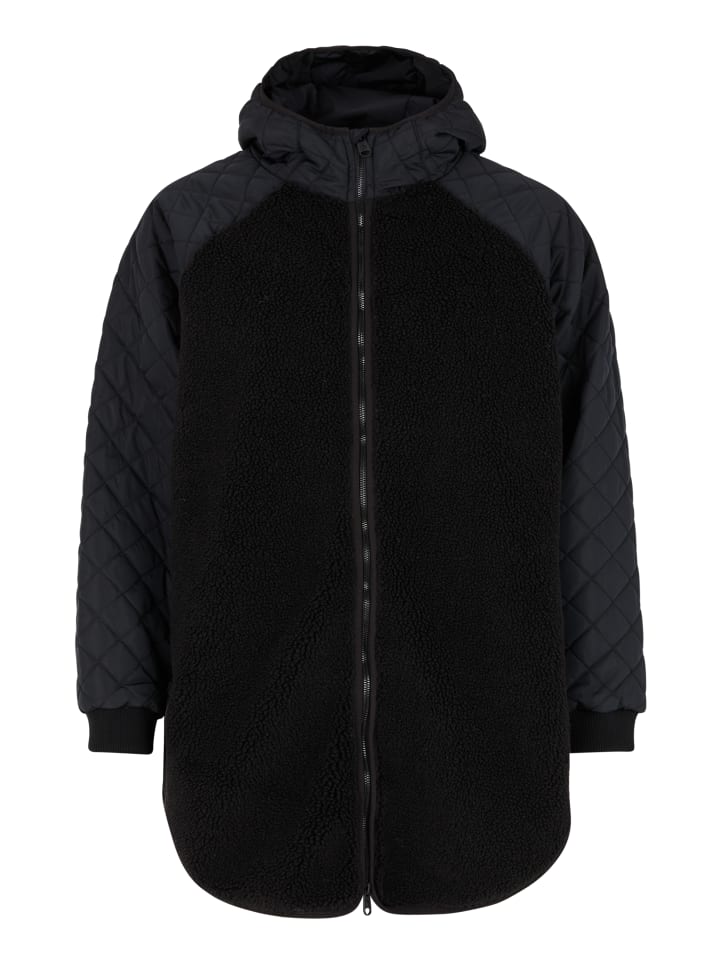 " PRTSUMACY in True Black