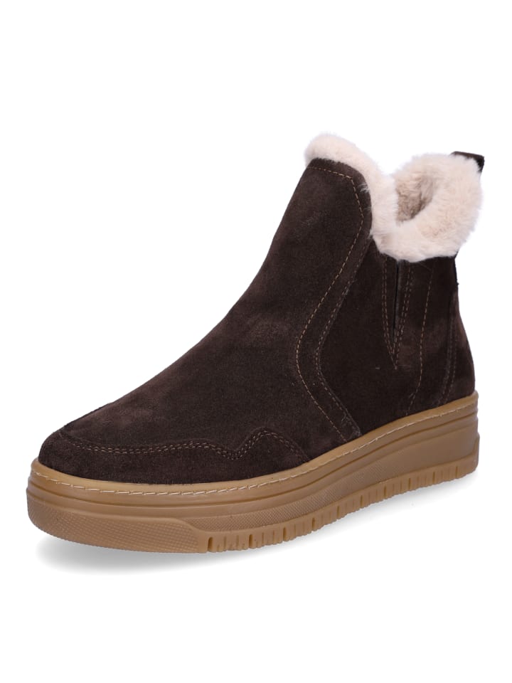 Boot in Braun