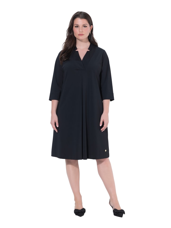 Midikleid in schwarz