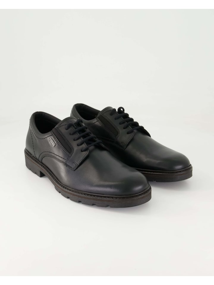 Klassische Schnürschuhe in Schwarz