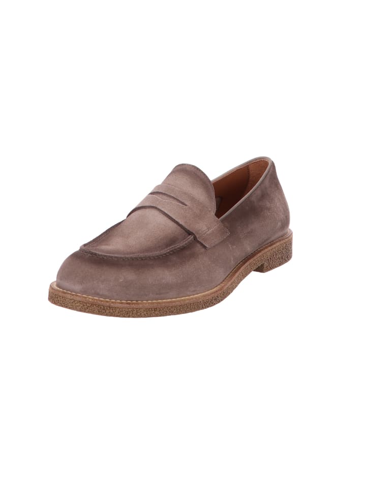 Schnürschuh in braun