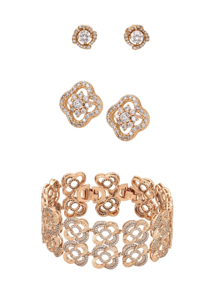 Women Jewelry Set in gold