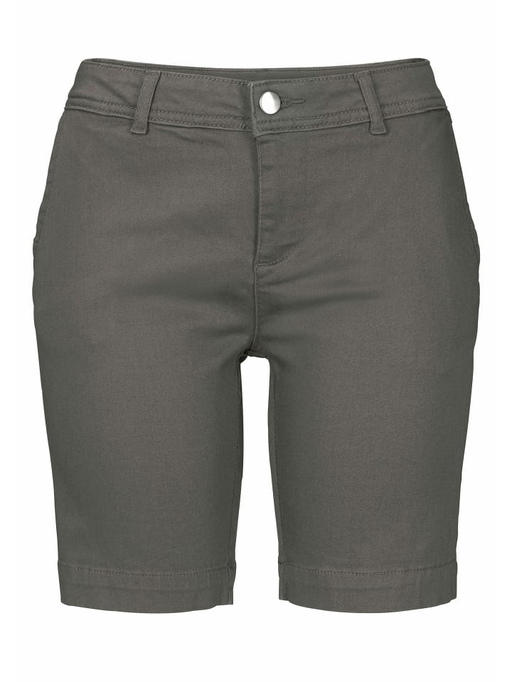 Bermudas in khaki
