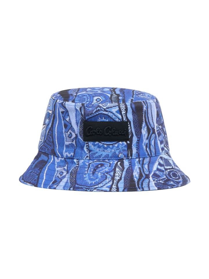 Wendehut Decassian in Navy