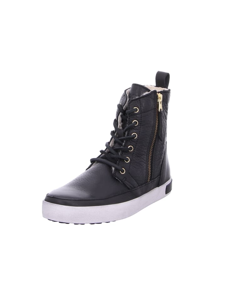 Schnürschuh in schwarz