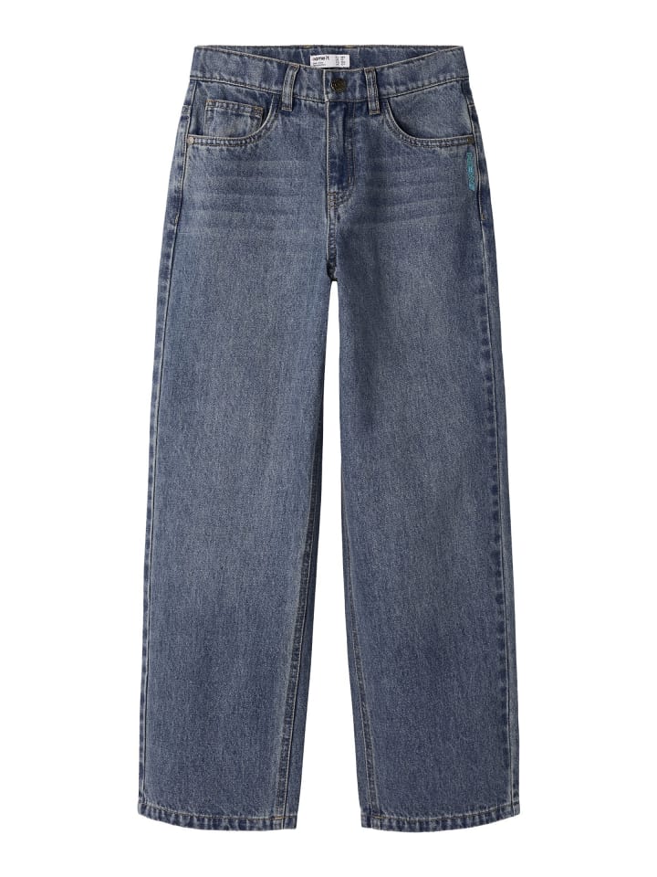 Jeans in Medium Blue Denim1