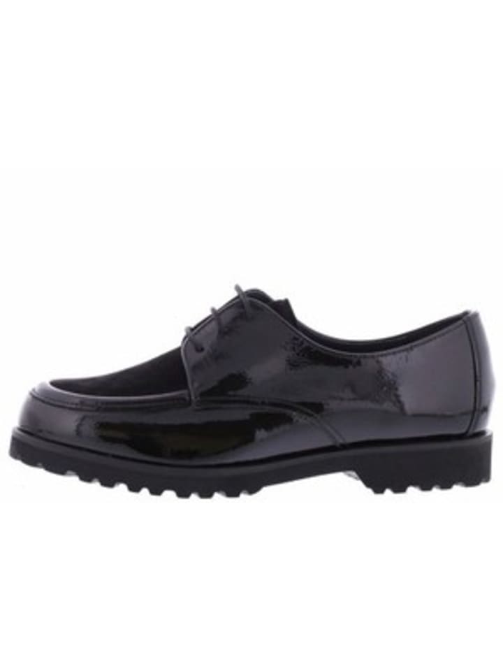 Klassischer Schnürschuh in schwarz