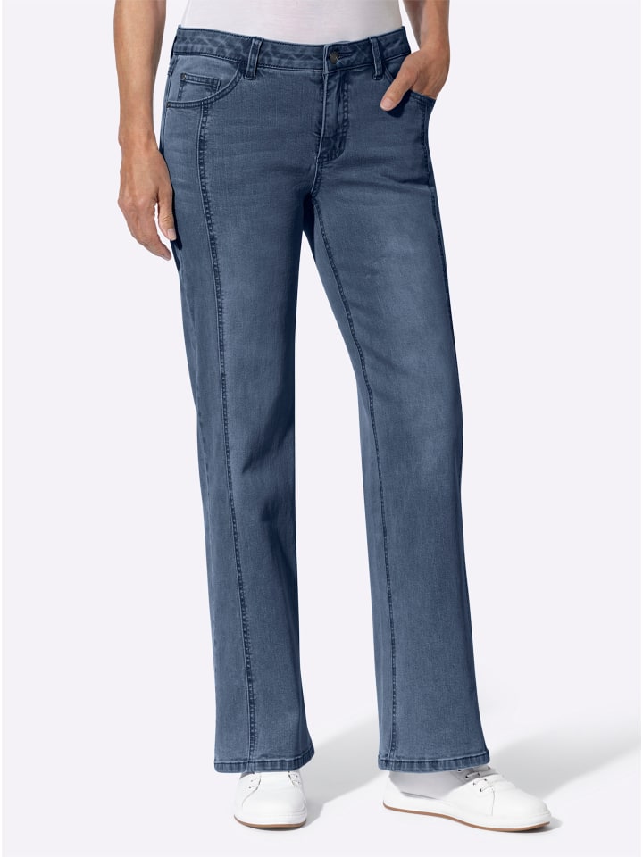 Jeans in blue-stone-washed