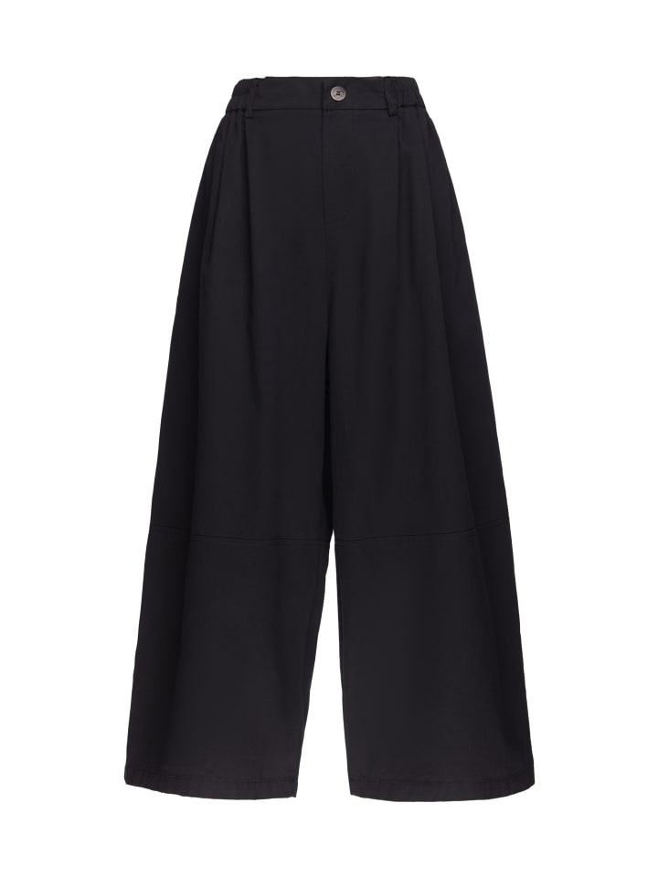 Women Pants in BLACK