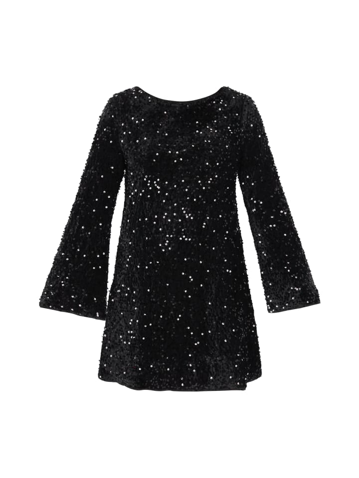 Women Dress in Black