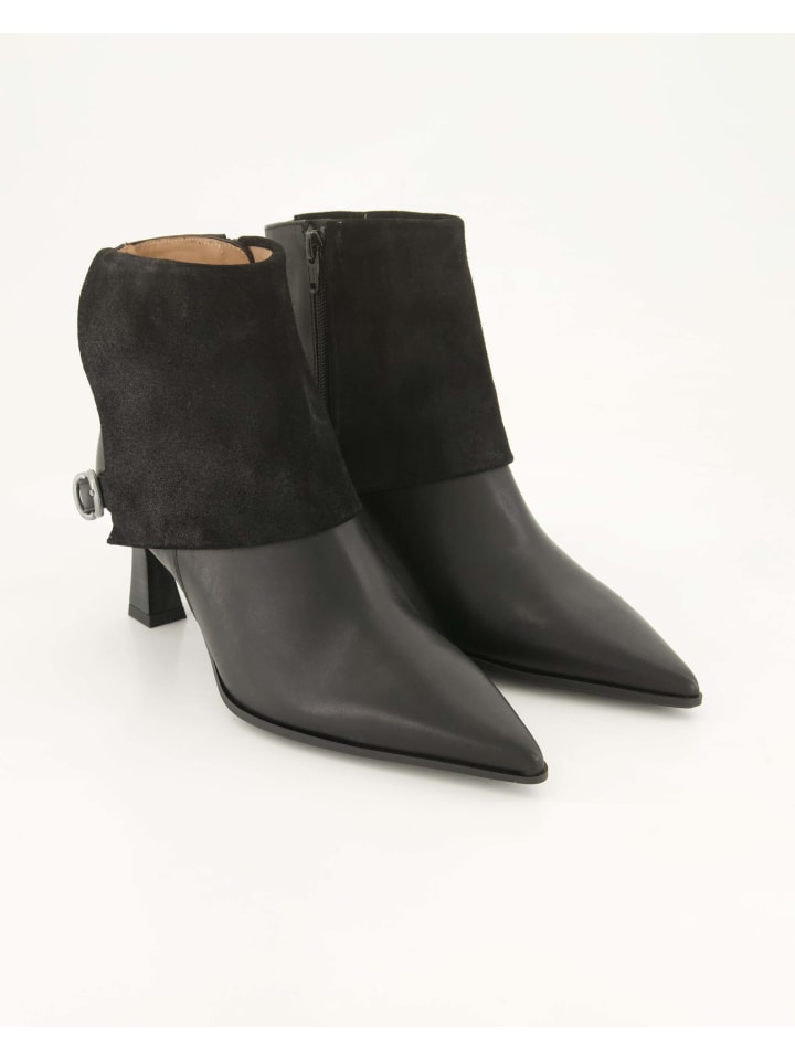 Klassische Stiefeletten in Schwarz