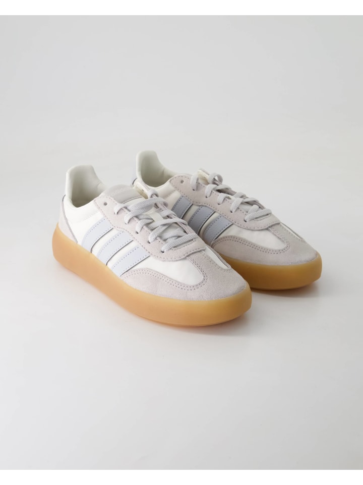 Sneaker in Weiß