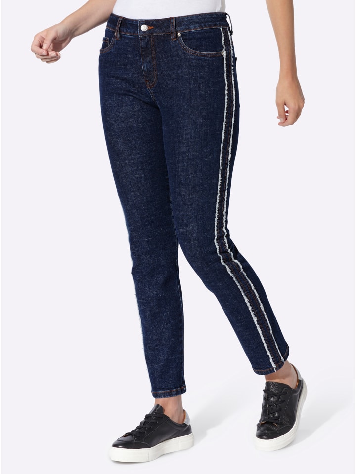 Jeans in dark blue