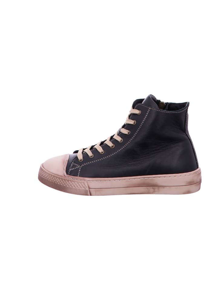 Sneaker High in Schwarz