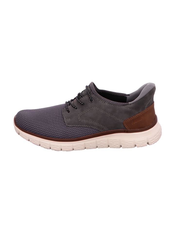 Klassische Schnürschuhe in Grau