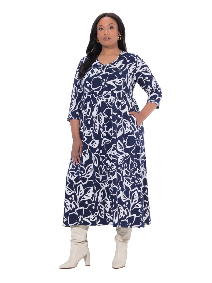 Kleid in marine