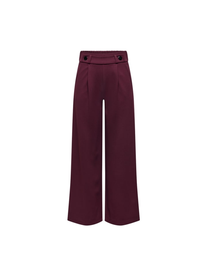 Hose in windsor wine