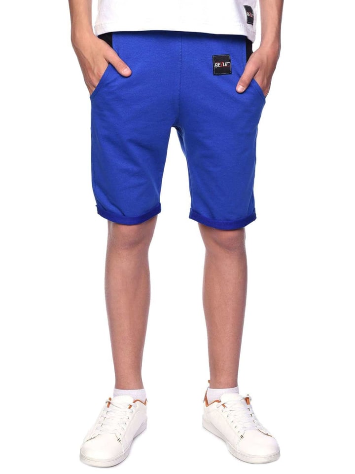 Kurze Hose in Blau - Schwarz
