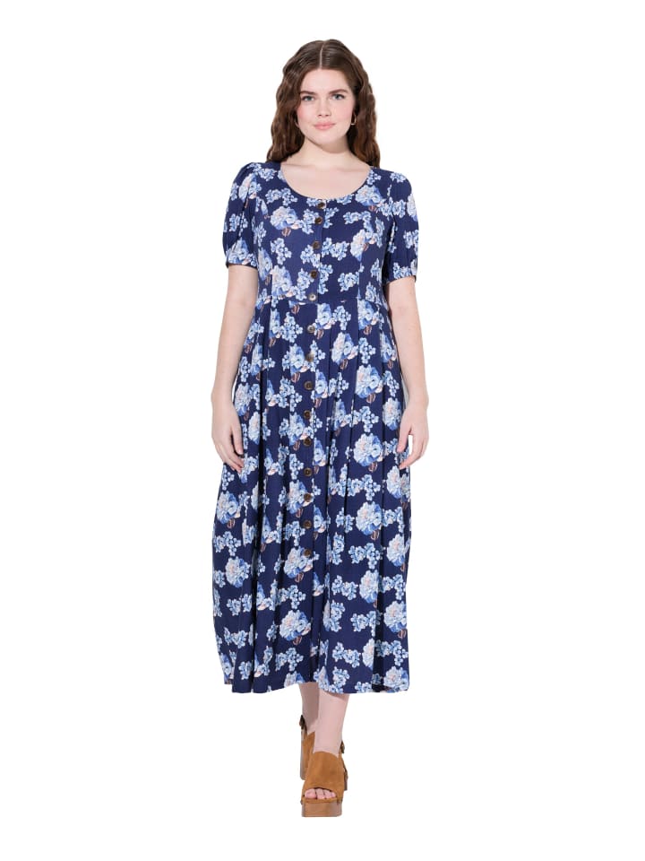 Kleid in marine