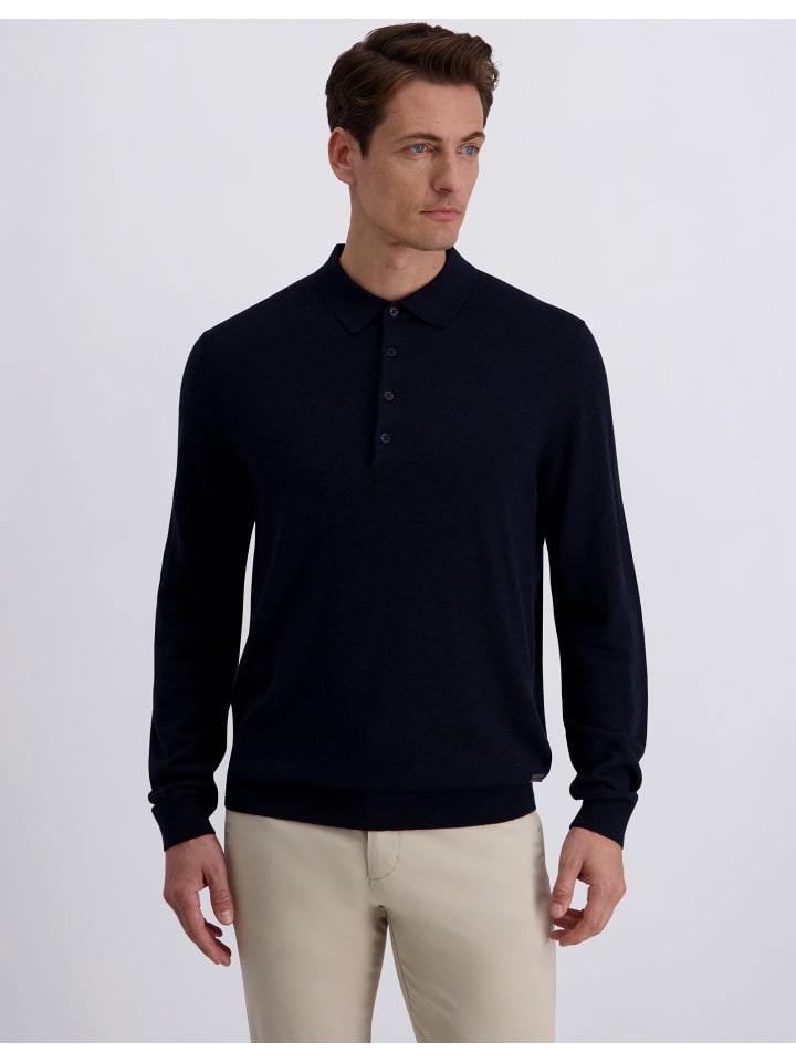 Pullover in Salute