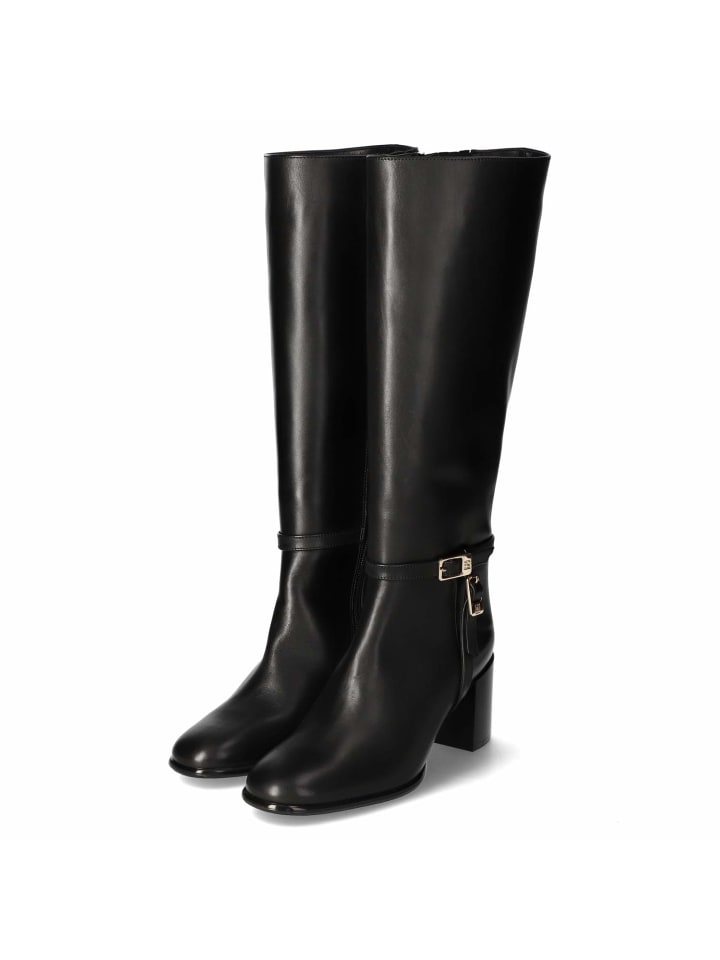 Stiefel in schwarz