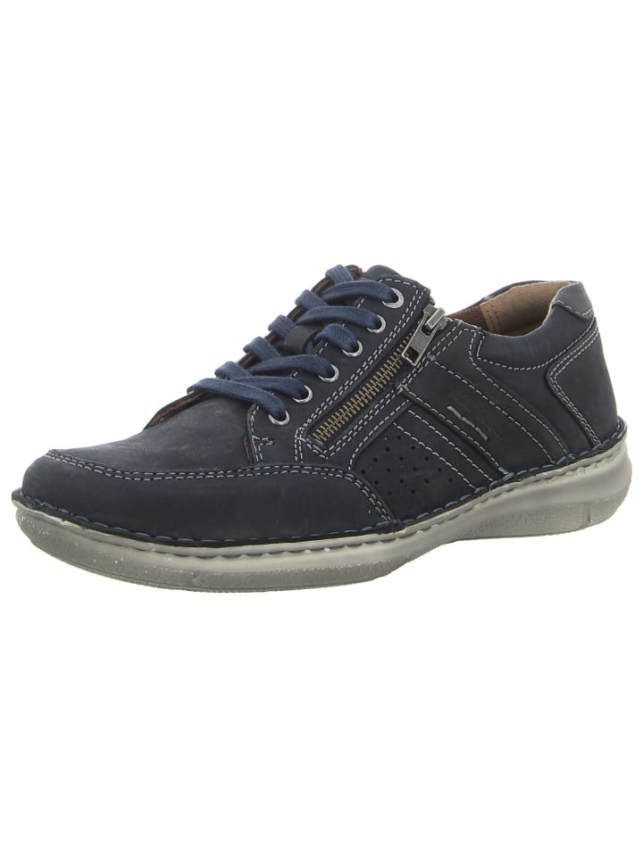 Sportlicher Schnürschuh in blau