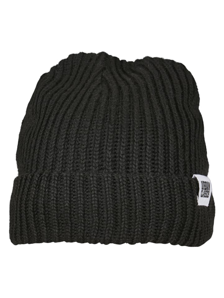 Beany in black