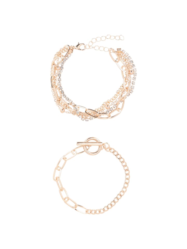 Women Bracelet Set in Gold