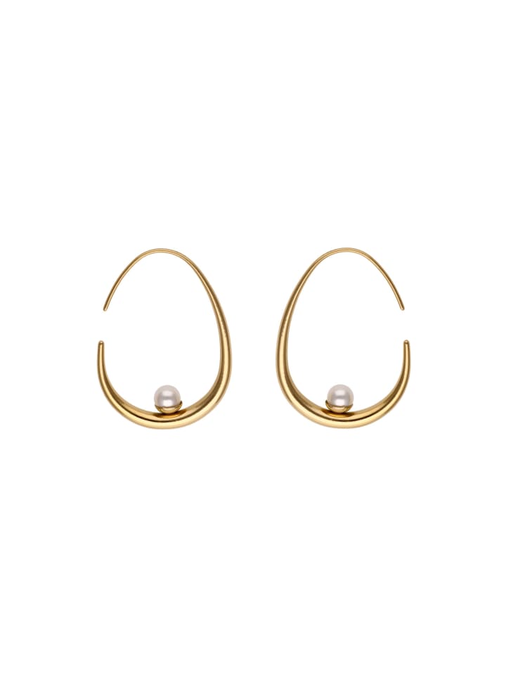 Women Hoop Earrings in Gold