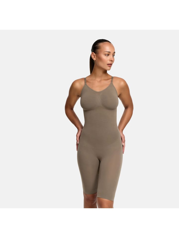 Figurformender Body mit Shorts in Taupe