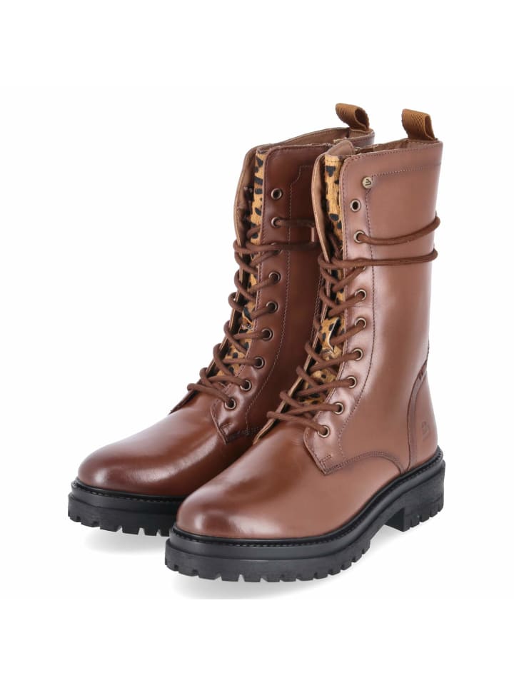Schnürstiefel in braun