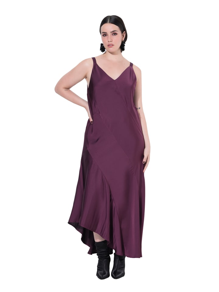 Midikleid in dunkel weinrot