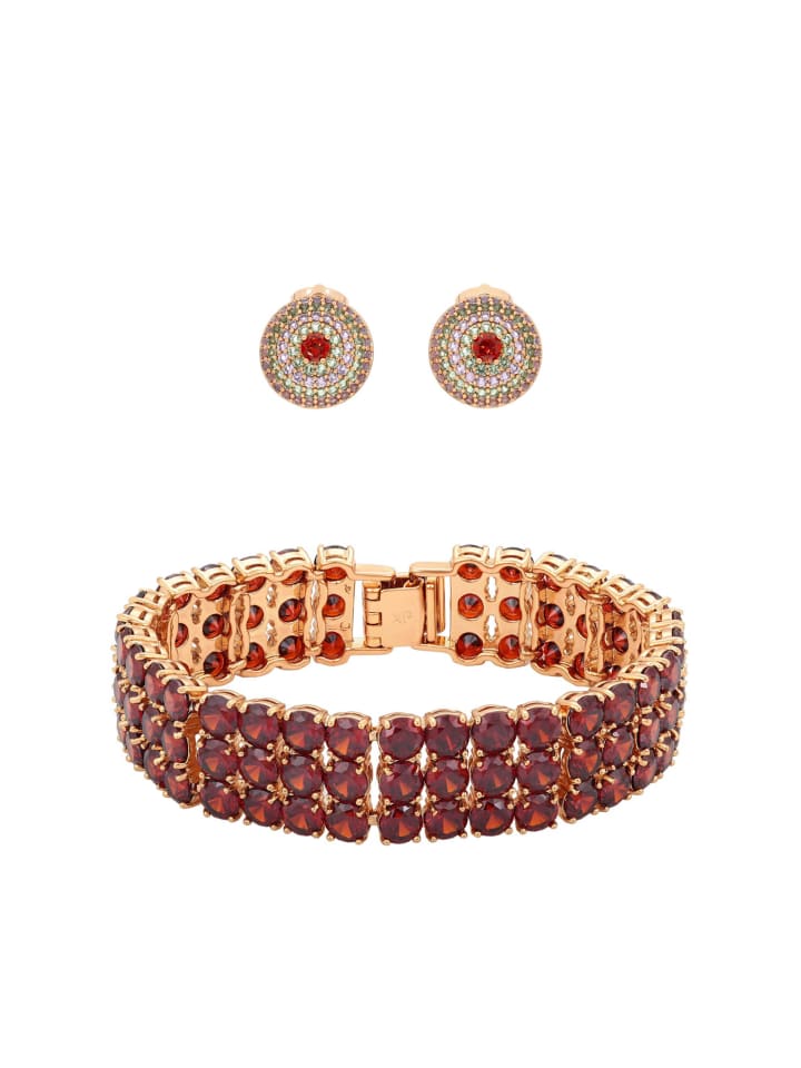 Women Jewelry Set in gold