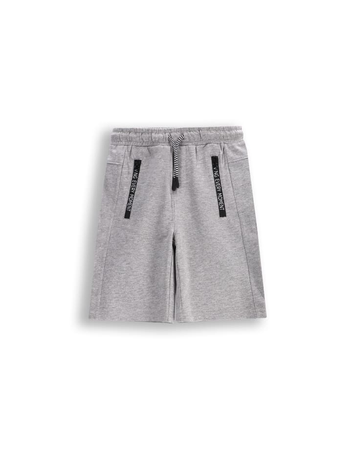 Kurze Hosen in grau