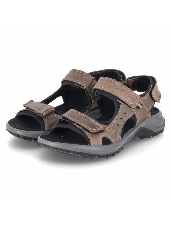 Sandalen in braun