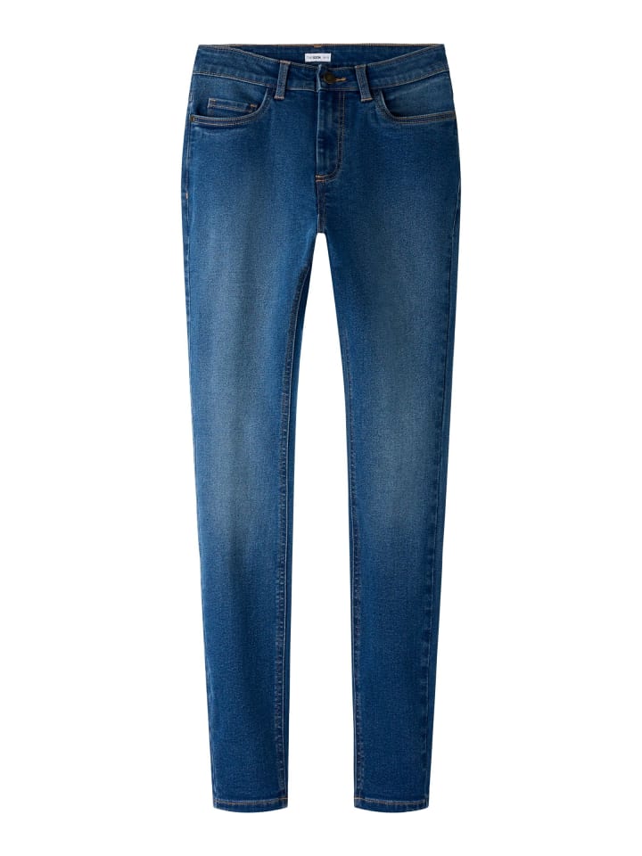 Skinny Fit Jeans in Medium Blue Denim
