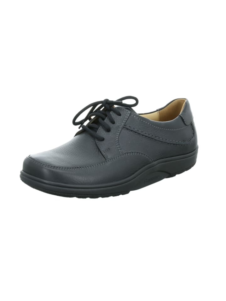 Schnürschuh in schwarz