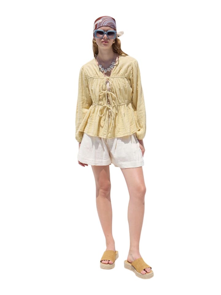 Blouse in Pastellgelb