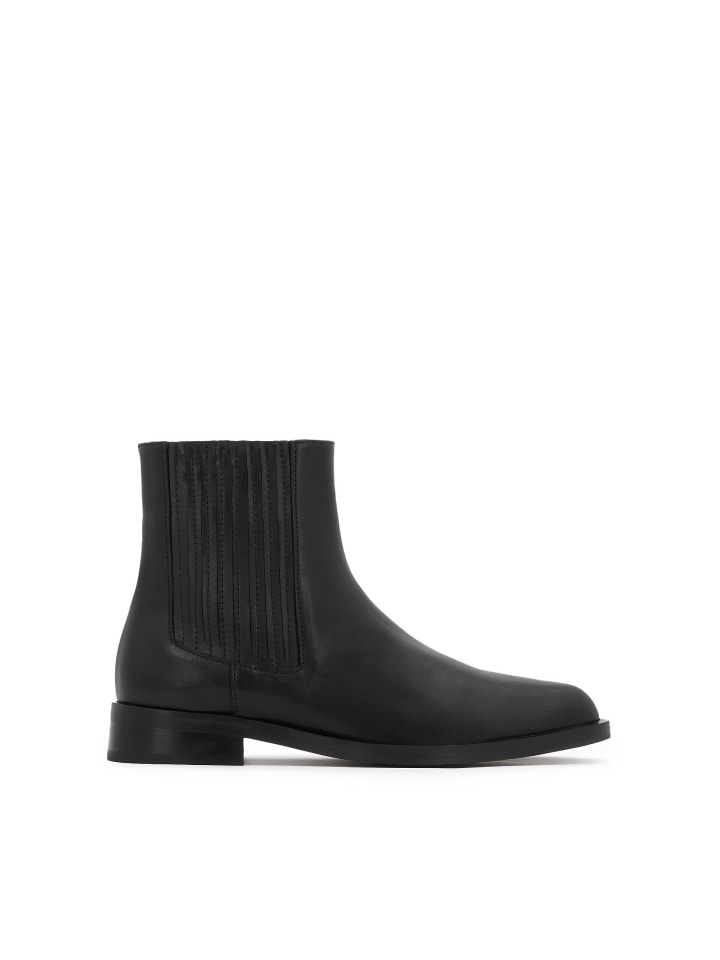 Chelsea Boots in Schwarz