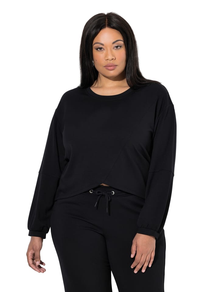 Sweatshirt in schwarz